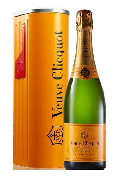 Nobody doesn't like a bottle of the Veuve from Drizly!